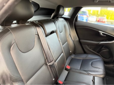 2018 Volvo V40 D4 INSCRIPTION - 2.0L DIESEL - AUTO - 12M WARRANTY - CAR: 1615 €14,950 thumbnail