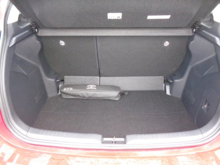 2022 Toyota Yaris 1.0 Luna 4DR thumbnail