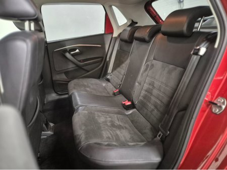 2016 Volkswagen Polo **HIGHLINE**AUTO**LEATHER/ALCANTARA SEATS**HEATED SEATS**ANDROID/APPLE MEDIA RADIO**DISTRONIC CRUISE CONTROL**LED HEADLAMPS**CLIMATE CONTROL**REVERSE CAMERA**AUTO LIGHTS**FOLDING MIRRORS**PADEL SHIFT* €13,499 thumbnail