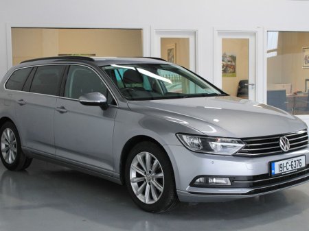 2019 Volkswagen Passat - thumbnail 3