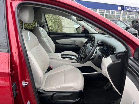2023 Hyundai Tucson EXECUTIVE PLUS HYBRID AUTOMATIC 1.6 PETROL //HIGH  SPEC//FULL LEATHER//HEATED SEATS AND STEERING WHEEL//SAT NAV//KEYLESS ENTRY// €33,950 thumbnail