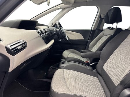 2021 Citroen Grand C4 SpaceTourer - view 2