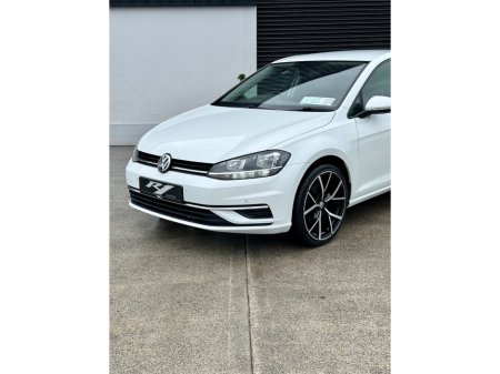 2018 Volkswagen Golf - thumbnail 2