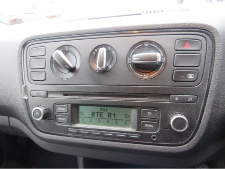 2014 Skoda Citigo AMBITION 1.0 MPI  5DR LOW MILEAGE FSH SILVER €5,999 thumbnail