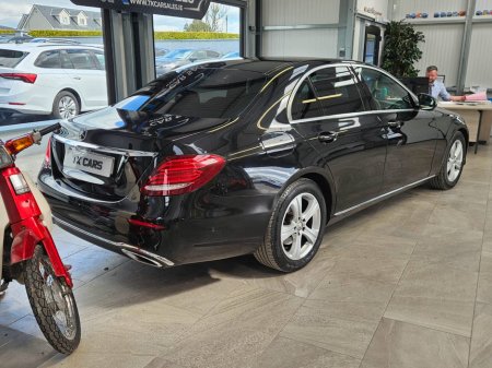 2017 Mercedes-Benz E Class - photo 2