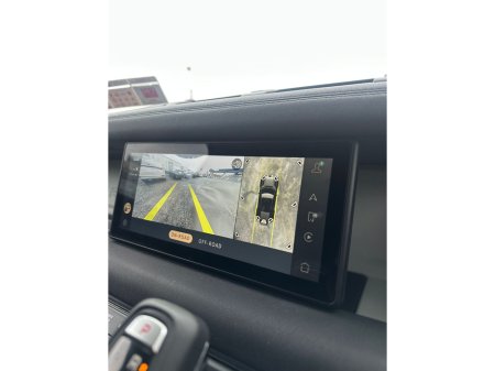 2020 Land Rover Defender - thumbnail 15