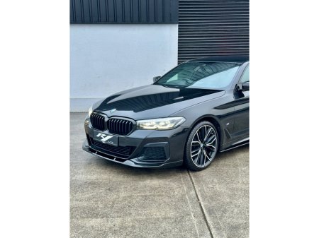 2021 BMW 5 Series  €40,995 thumbnail
