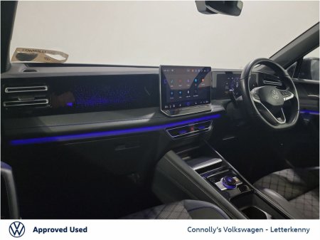 2024 Volkswagen Tiguan 2.0 TDI 150HP R-Line DSG €53,950 thumbnail