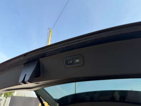 2017 Volvo XC90 - thumbnail 20