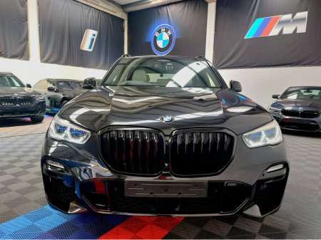 2021 BMW X5 ** RESERVED*** X5 45E M SPORT PRO (BIG SPEC) PAN ROOF -- TECH PLUS PACK- PARK ASSIST PLUS PACK- DRIVER ASSIST PROFESSIONAL PACK- MASSAGE SEATS -- CLIMATE SEATS -- SOFT CLOSE DOORS-  HEADS UP DISPLAY - €68,950