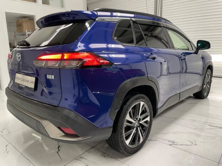 2022 Toyota Corolla Cross - thumbnail 3