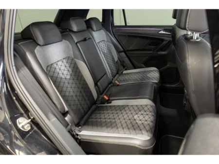 2024 Volkswagen Tiguan - thumbnail 11