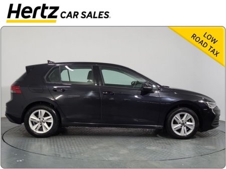 2024 Volkswagen Golf LIFE 110HP Petrol Manual €25,995 thumbnail