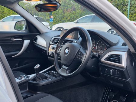 2015 BMW 1 Series - thumbnail 18