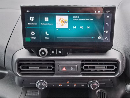 2026 Opel Combo KOMFORT L1H1 1.5TD 100BHP **LED HEADLIGHTS** €21,098 thumbnail