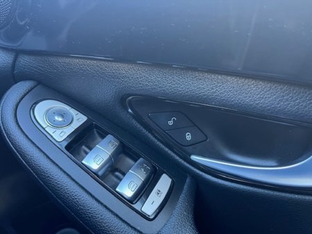 2018 Mercedes-Benz C Class - thumbnail 17