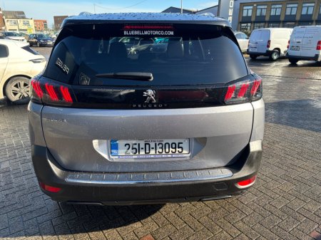 2025 Peugeot 5008 1.5 BlueHDi 130bhp Allure Auto €44,950 thumbnail