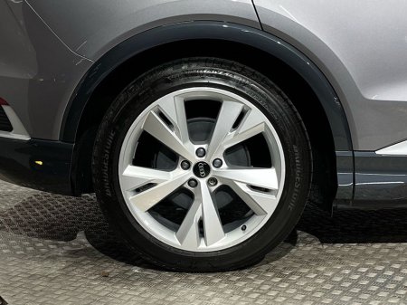 2023 Audi Q4 e-tron S-Line 40 82kWh 204BHP - Reversing Camera - Sat Nav - Climate Control - Heated Seats - Keyless Start - Apple CarPlay/Android Auto €34,450 thumbnail