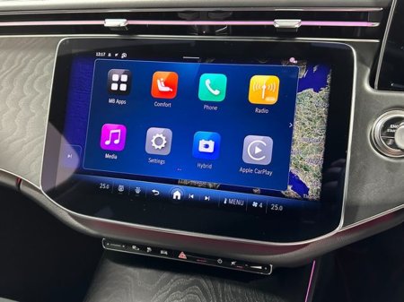 2025 Mercedes-Benz E Class - thumbnail 13