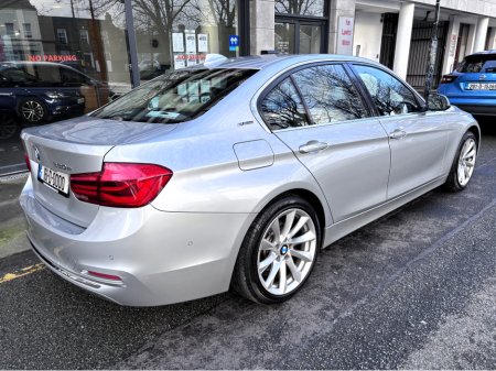 2016 BMW 3 Series 330e LUXURY SALOON €19,950 thumbnail