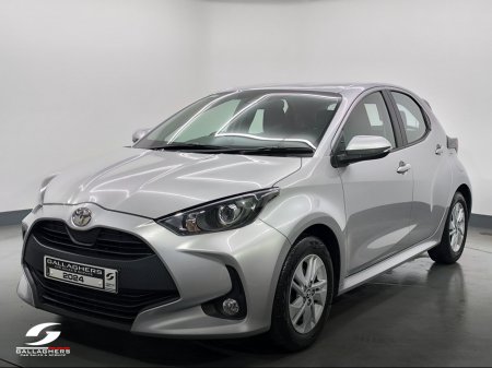 2024 Toyota Yaris (241) LUNA 1.5 PETROL IRISH CAR 1 OWNER €22,495 thumbnail