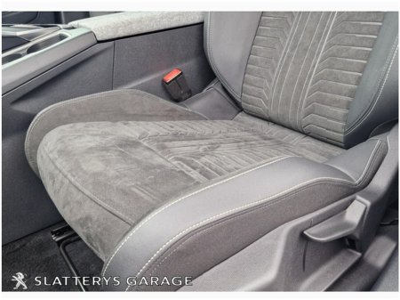 2024 Peugeot 3008 - thumbnail 9