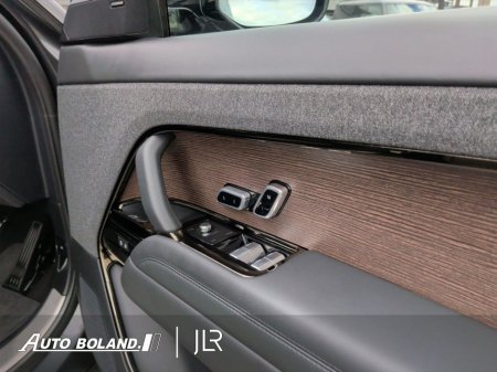 2023 Land Rover Range Rover Sport - thumbnail 4