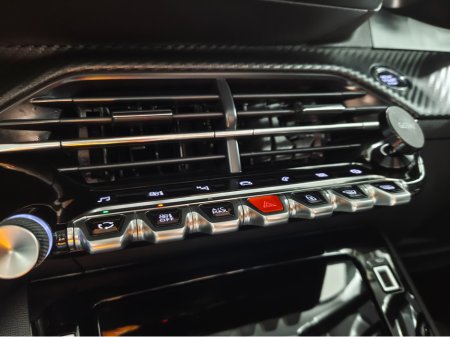 2020 Peugeot 2008 GT LINE 1.5 BLUE HDI 100 6 6.2 4DR €18,995 thumbnail