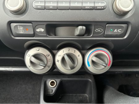 2006 Honda Jazz 1.2 SPORT 5DR S COOL €1,450 thumbnail