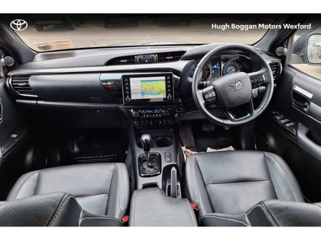 2023 Toyota Hilux - thumbnail 8