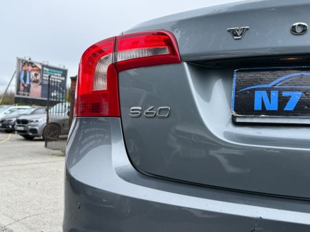 2015 Volvo S60 - thumbnail 13