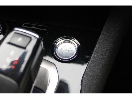 2019 Peugeot 3008 - thumbnail 18