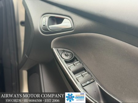 2018 Ford Focus 1.0T TITANIUM SALOON 4DR €11,750 thumbnail