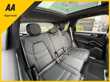 2023 Porsche Cayenne - thumbnail 26