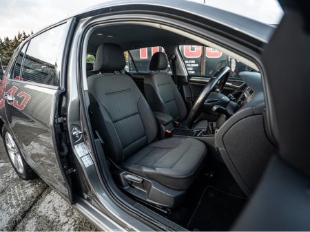 2015 Volkswagen Golf 152 VW Golf 1.6tdi/New NCT/1yr warranty €10,888 thumbnail