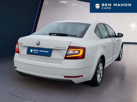 2018 Skoda Octavia - thumbnail 3