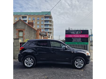 2010 Mitsubishi ASX - thumbnail 2