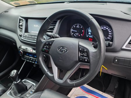 2016 Hyundai Tucson Premium 5DR €13,950 thumbnail