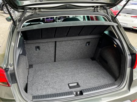 2023 SEAT Arona - thumbnail 8