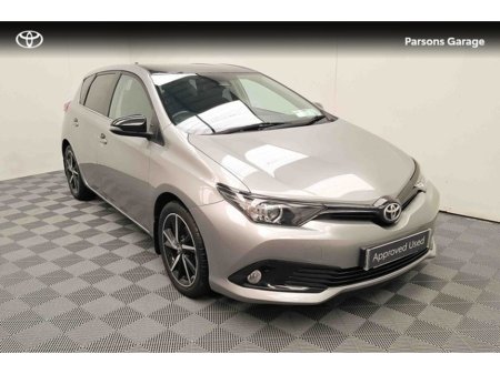 2018 Toyota Auris - thumbnail 1