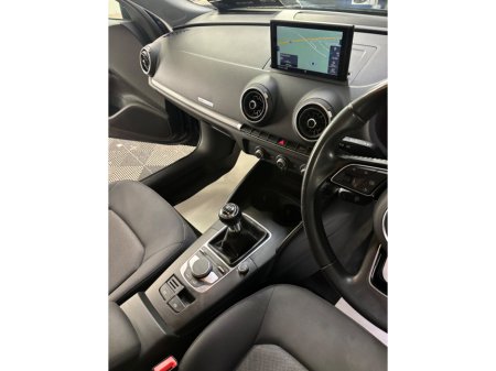 2018 Audi A3 1.6TDI 116 S-Tronic SE €13,950 thumbnail
