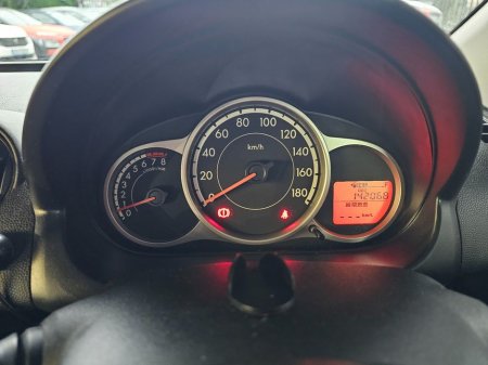 2014 Mazda Demio - thumbnail 26