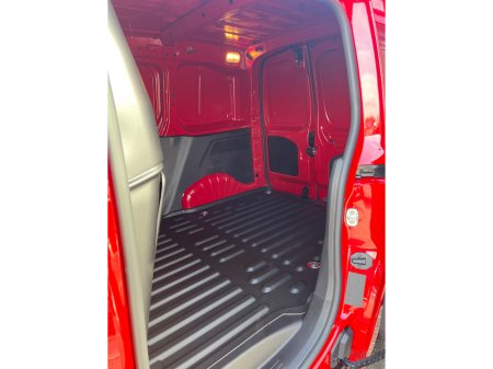 2026 Peugeot Partner - thumbnail 7