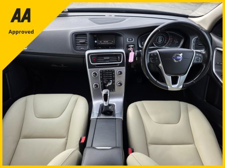 2018 Volvo S60 - thumbnail 12