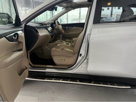 2016 Nissan X-Trail 1.6 DSL SVE 7 SEAT E6 4DR €17,950 thumbnail