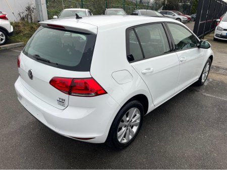 2015 Volkswagen Golf 1.2 TSI 5DR AUTO LOW KMS thumbnail
