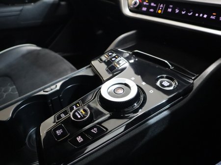 2023 Kia Sportage *58* GT-LINE PHEV 4X4 €32,900 thumbnail