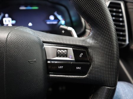 2022 DS Automobiles DS 7 *57* C-BACK PRFRMNC LN PHE E-TENSE PERFORMANCE LINE €24,900 thumbnail