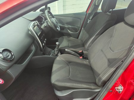 2016 Renault Clio - thumbnail 11