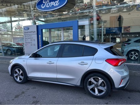 2021 Ford Focus - thumbnail 7